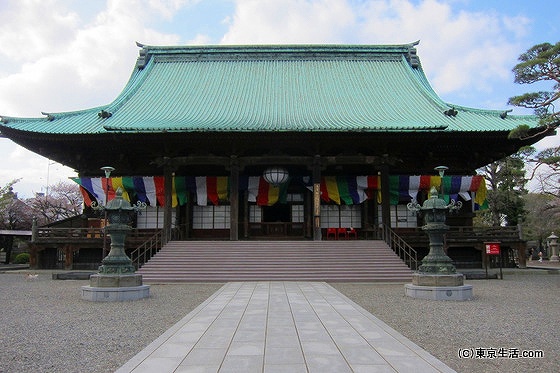 護国寺の本堂