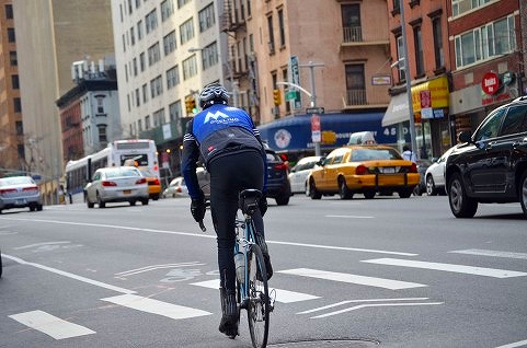 自転車通勤の距離とかファッションとかの画像