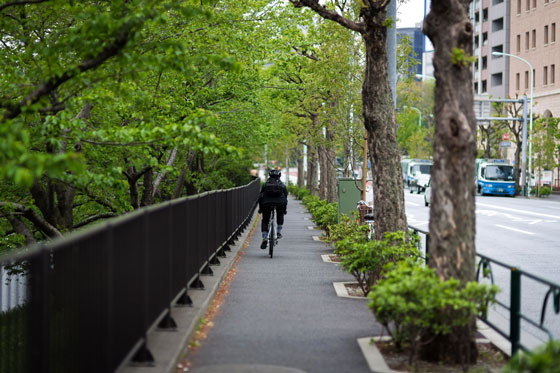 東京で自転車に乗る