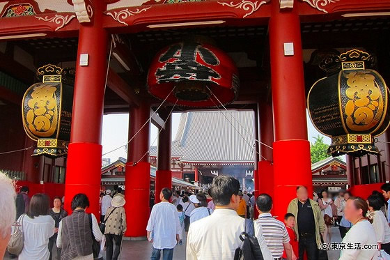 三社祭りの日の浅草寺