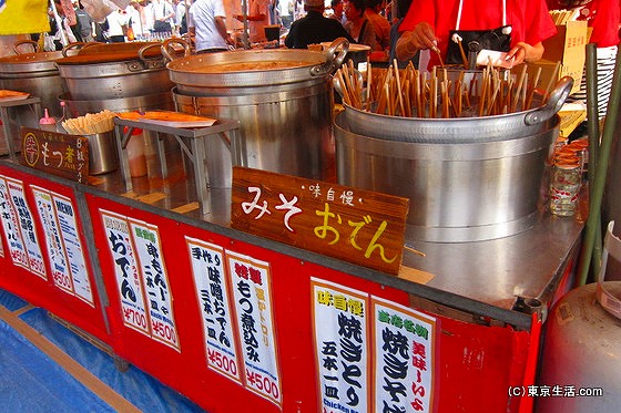 三社祭りの屋台　煮込み系