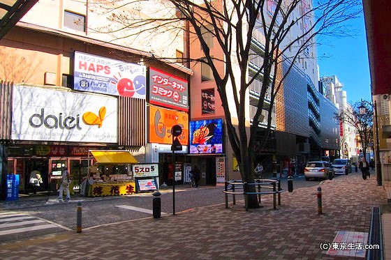 ダイエー市川店の裏側