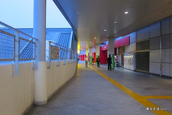 池袋駅メトロポリタン口通路