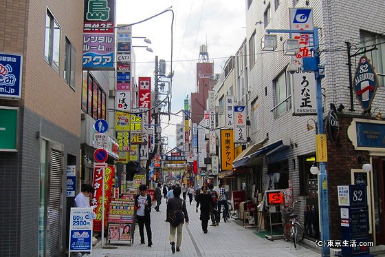 神田駅西口商店街