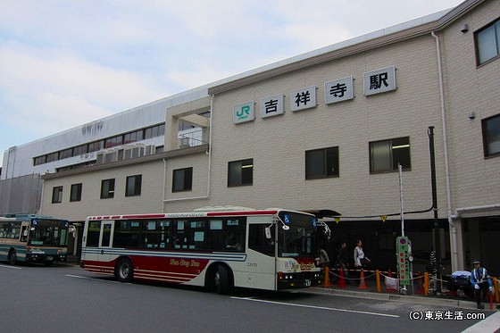 吉祥寺の駅前