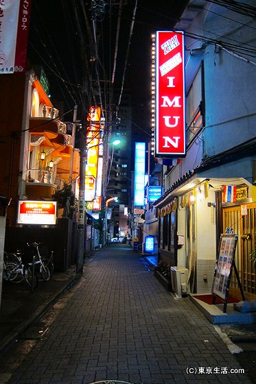 小岩の夜の通り