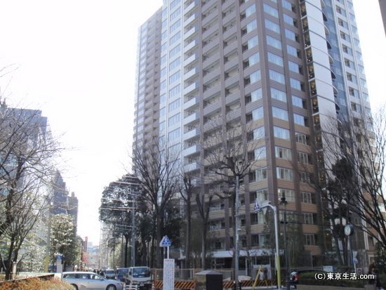 北口の高層マンション