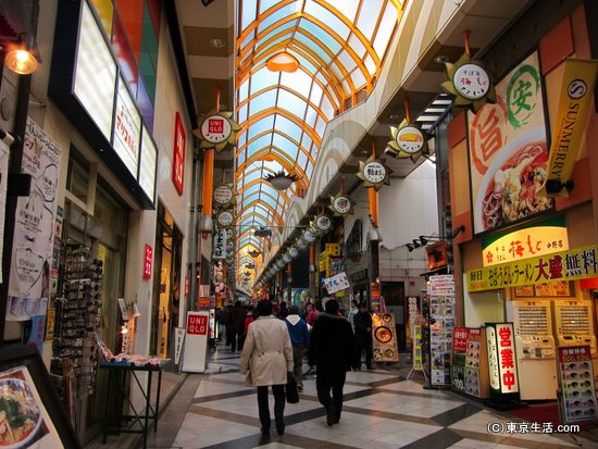 商店街が続く