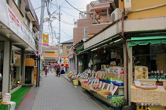 教会通り商店街の八百屋