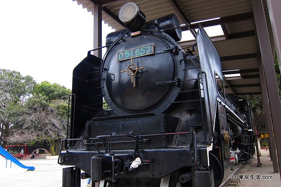 飛鳥山公園の機関車