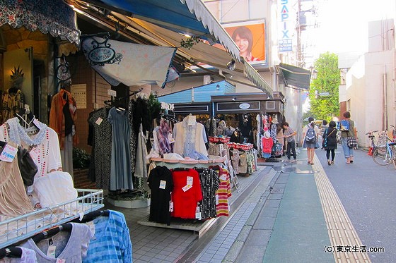 商店街のブティック