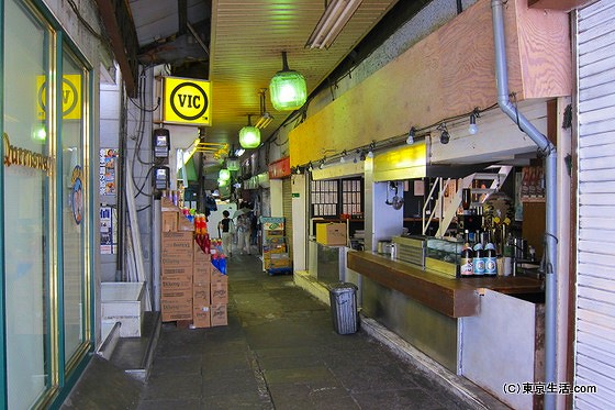 下北沢食品市場の飲み屋