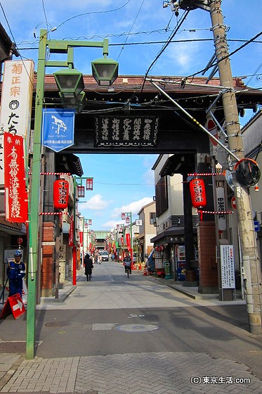 法華経寺の黒門