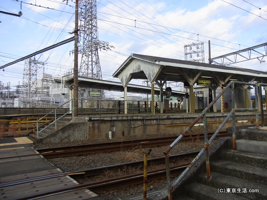 浅野駅のホーム