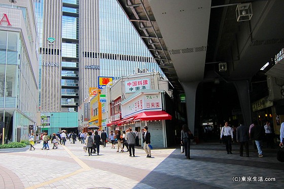 有楽町駅のガード下