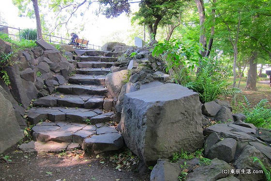 日比谷公園の緑の小路