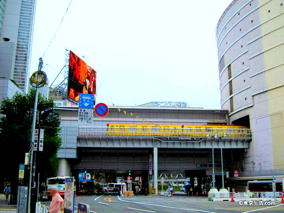 立体的な渋谷駅